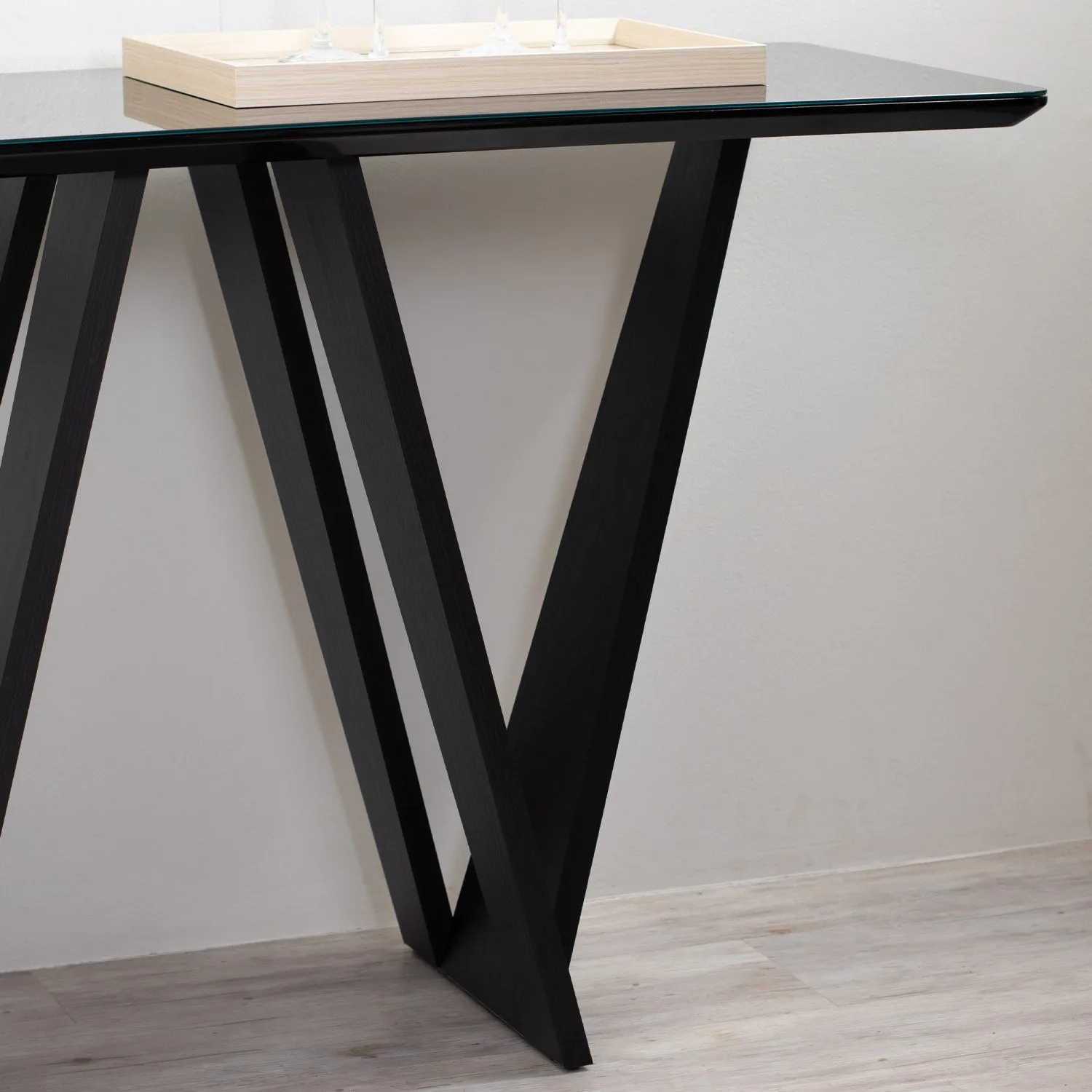 Aparador com Vidro Ansel 135 cm - Preto