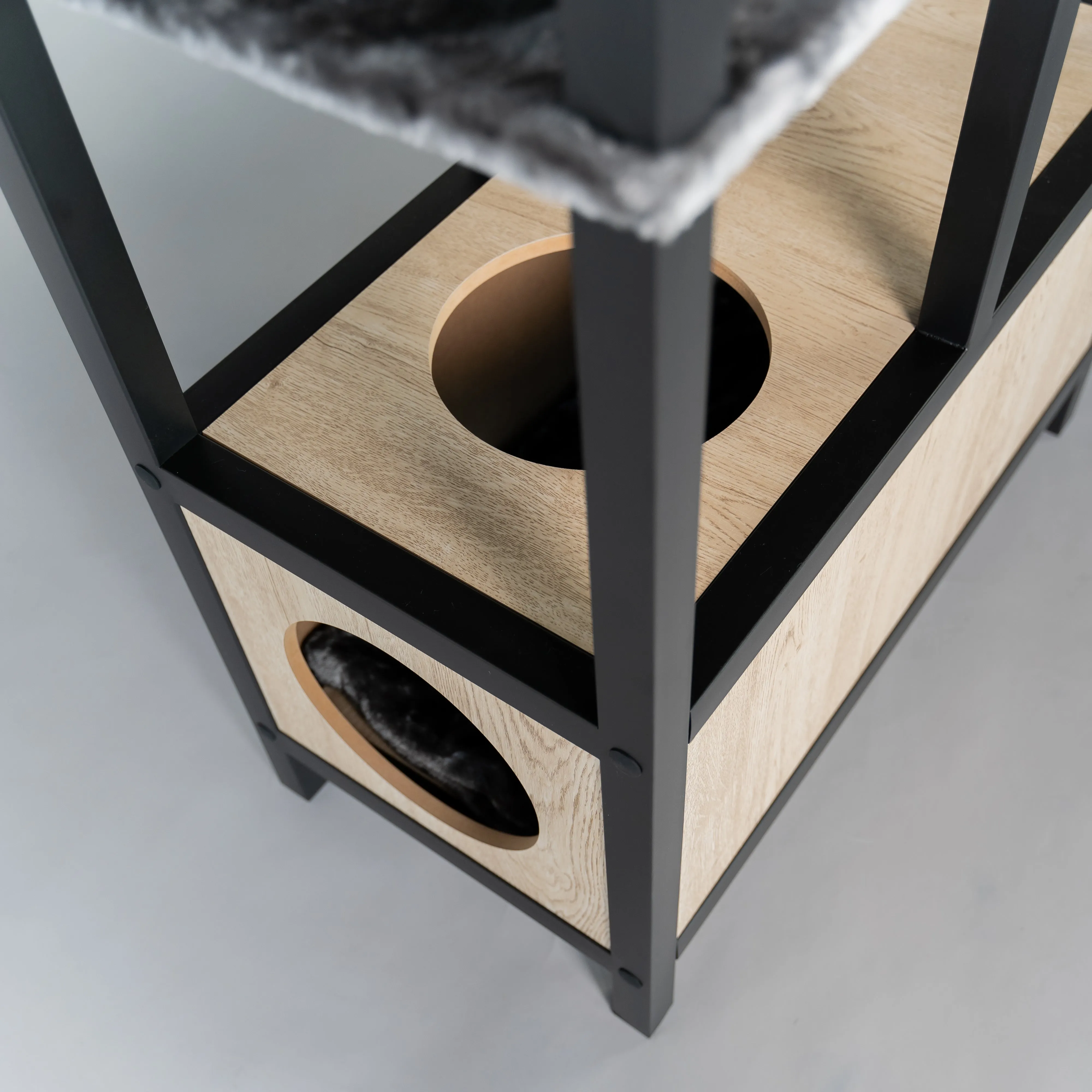 Diseño de mueble para gatos Maine Coon Feline Elite 190 Blackline (Gris Oscuro)
