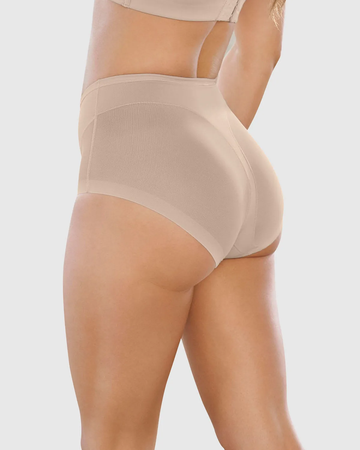Panty clásico invisible con tul