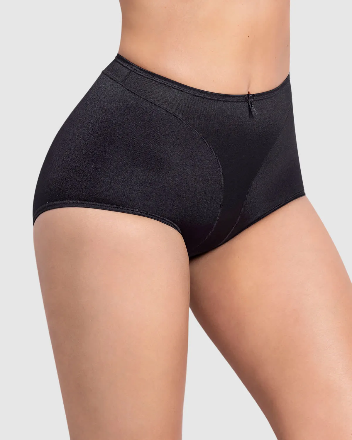 Panty clásico tiro alto de control de abdomen