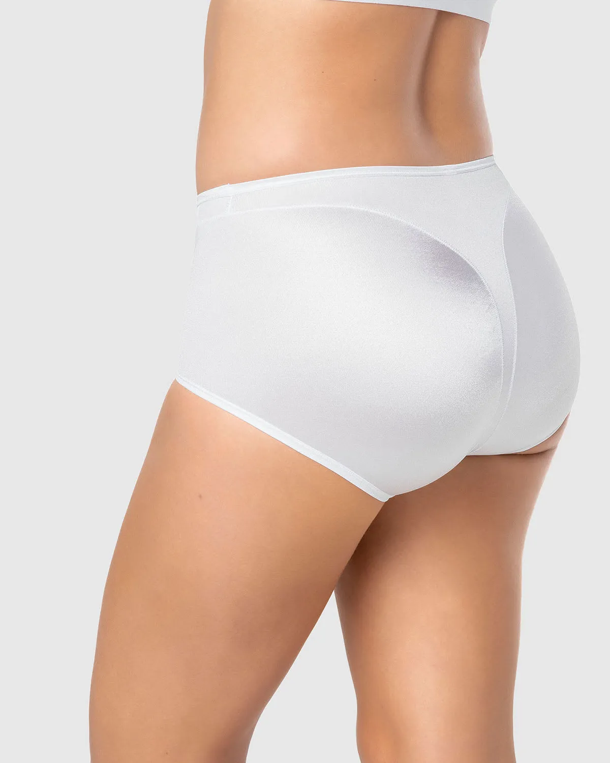 Panty clásico tiro alto de control de abdomen