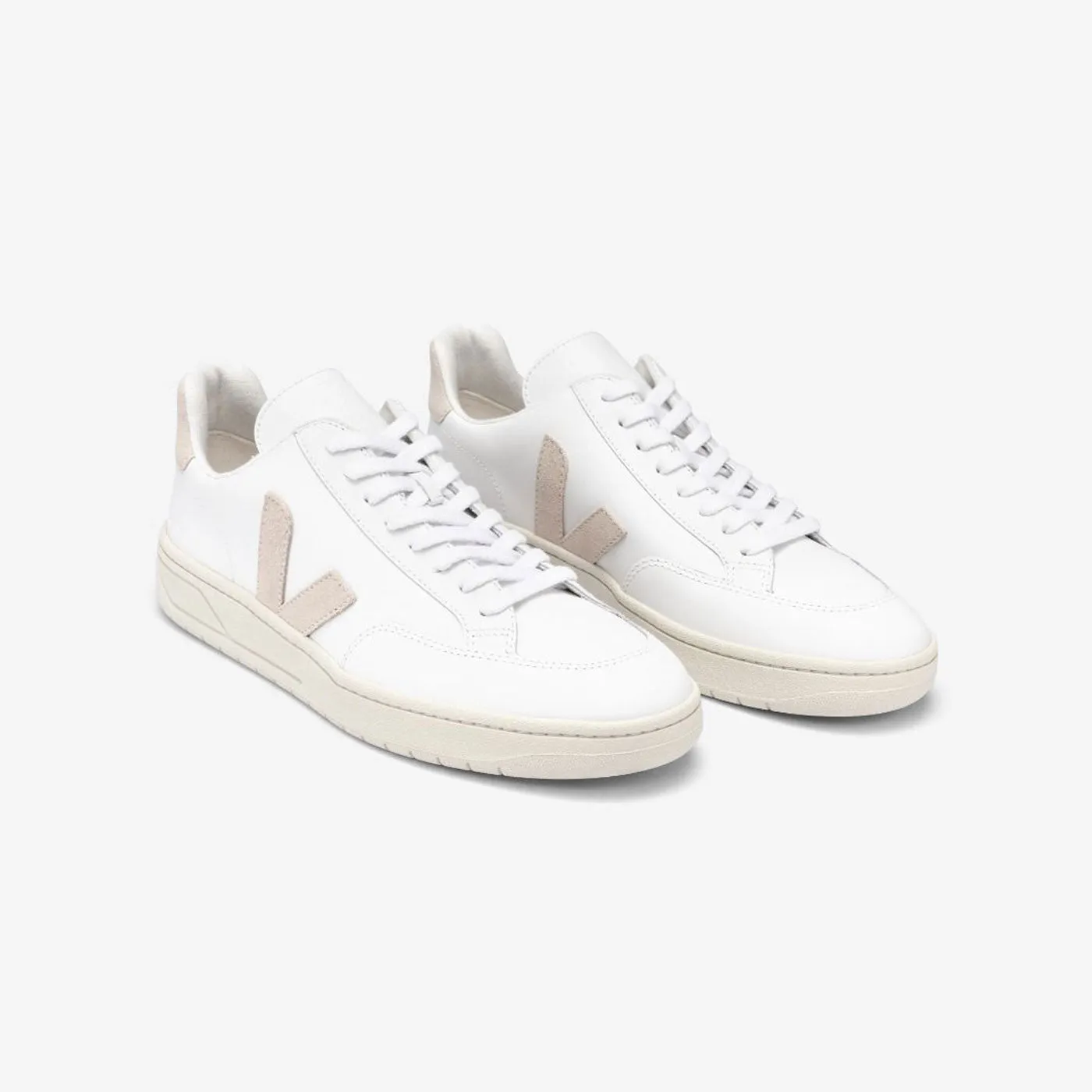 Veja Women's V-12 Leather Extra White Sable