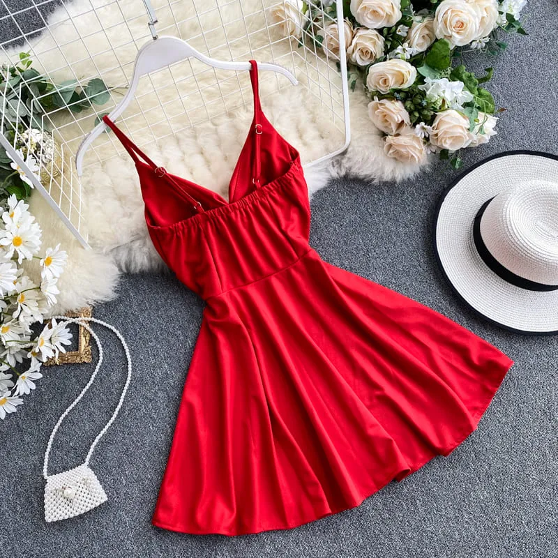 Vestido de Festa Curto c/Bojo Acinturado Alcinha