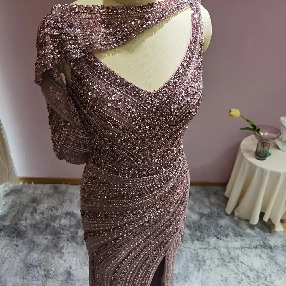 Vestido de Festa Luxo Clássico com Cravejado em Cristais com Manta - Modelo Especial