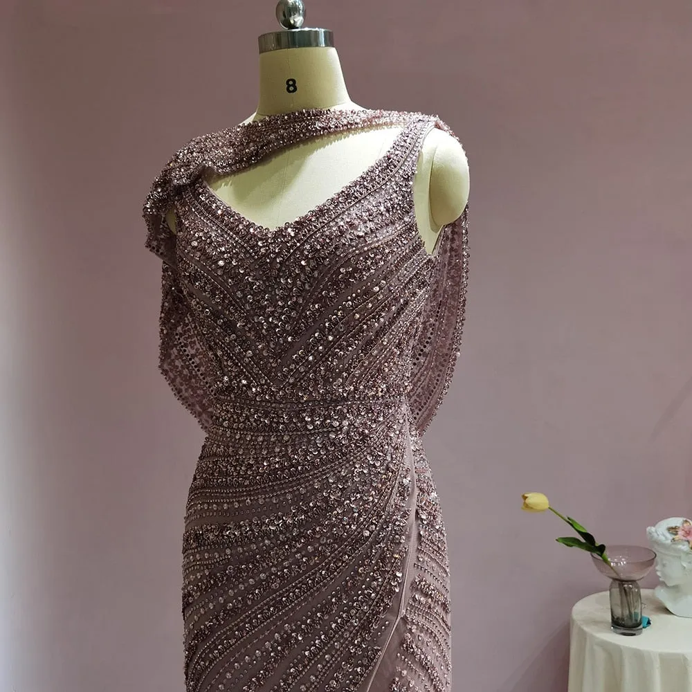 Vestido de Festa Luxo Clássico com Cravejado em Cristais com Manta - Modelo Especial